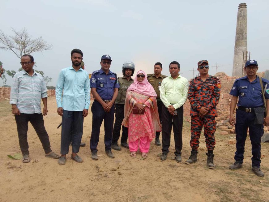 বদলগাছীতে মেসার্স এস এফ ব্রিকস্ ইটভাটা ভেঙ্গে-গুড়িয়ে দিল প্রশাসন !