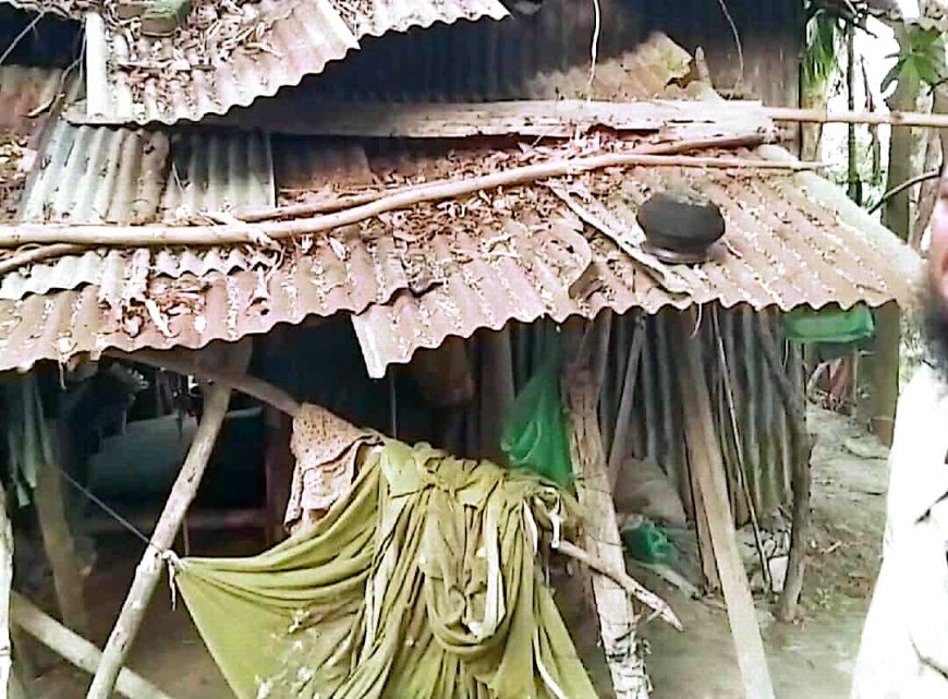 সংবাদ প্রতিবেদন: ১২ বছর ধরে ভাঙা ঘরে মানবেতর জীবন রহিমা বিবির